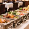 imageVEVOR 6 Pack Hotel Pans Full Size 6Inch Stainless Steel Steam Table PansAntiJam Catering Trays for Steam Tables for Home Party Restaurant Hotel Buffet25 4 Pack